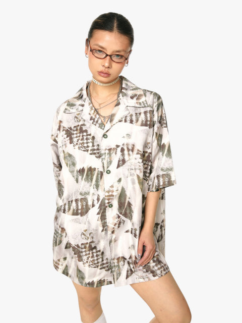 GKIKZ ABSTRACT LEAF OVERSIZED SHIRT