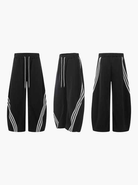 GKIKZ CLASSIC TRI-STRIPE SCIMITAR DRAWSTRING ULTRA-WIDE PANTS