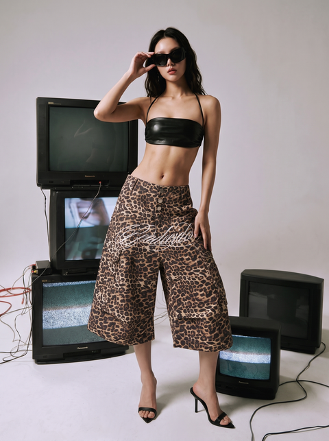 Leopard Cropped Denim Jeans