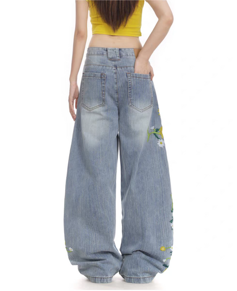 Floral Embroidered Wide-Leg Denim Pants