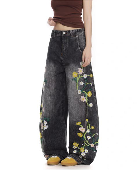 Floral Embroidered Wide-Leg Denim Pants