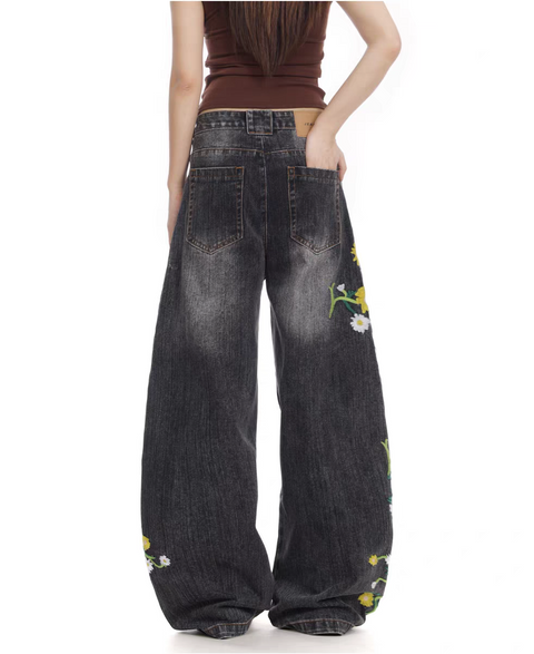 Floral Embroidered Wide-Leg Denim Pants