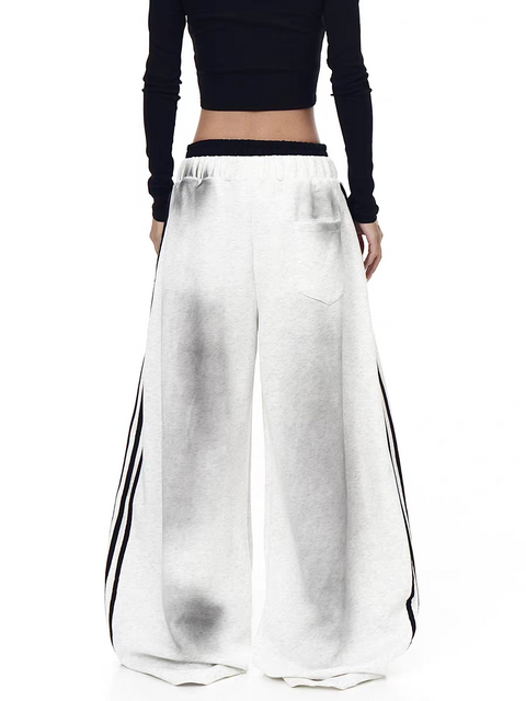 GKIKZ X RVNTENG™ GRAPHIC STRIPE WIDE-LEG TRACK PANTS