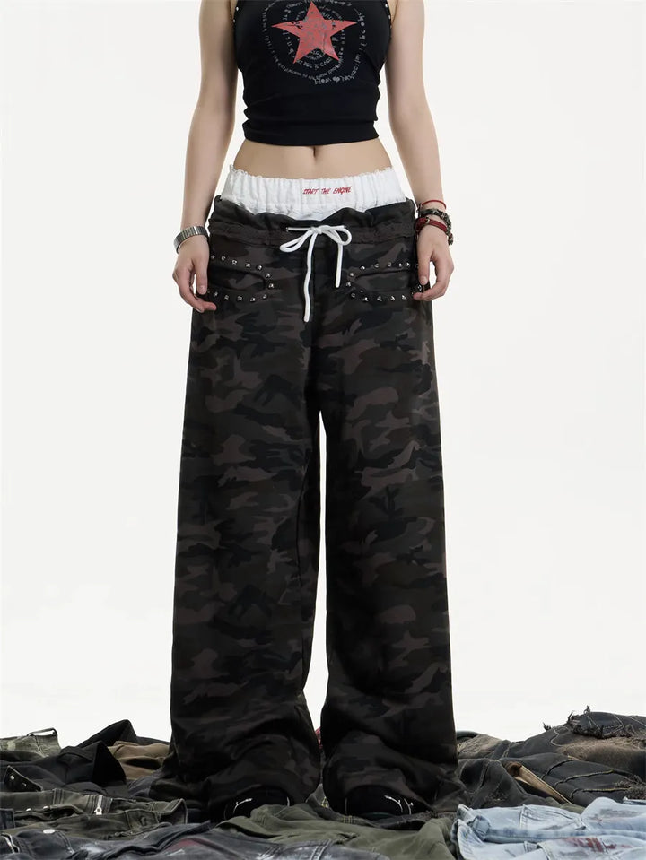 GKIKZ DOUBLE LAYERED CAMO SWEATPANT
