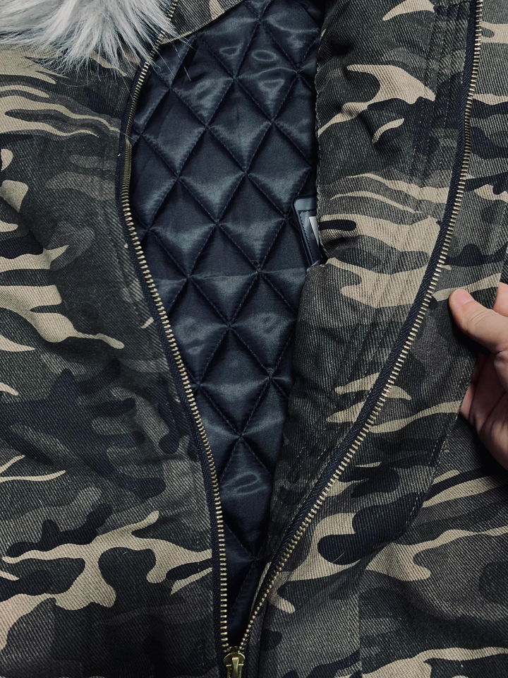 GKIKZ MOUNTAIN CARVING FUR COLLAR JACKET