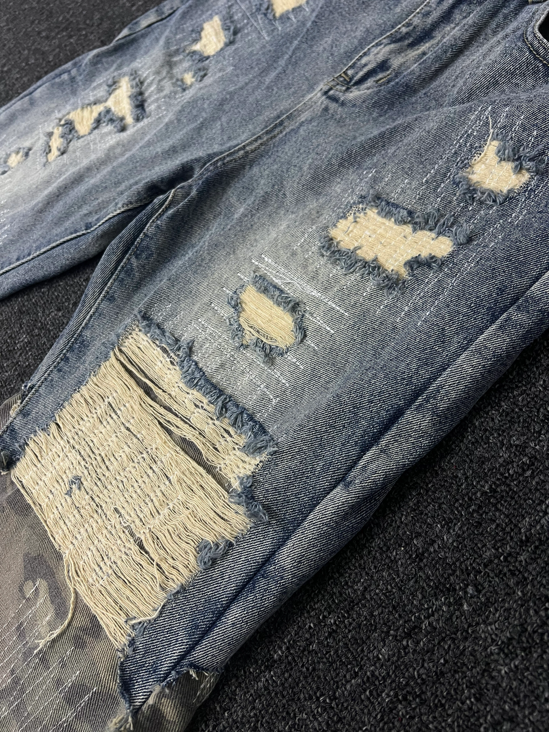 GKIKZ MIX&MATCH CAMOUFLAGE RETRO DISTRESSED BAGGY JEANS