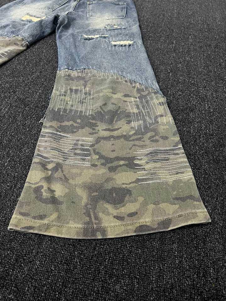 GKIKZ MIX&MATCH CAMOUFLAGE RETRO DISTRESSED BAGGY JEANS