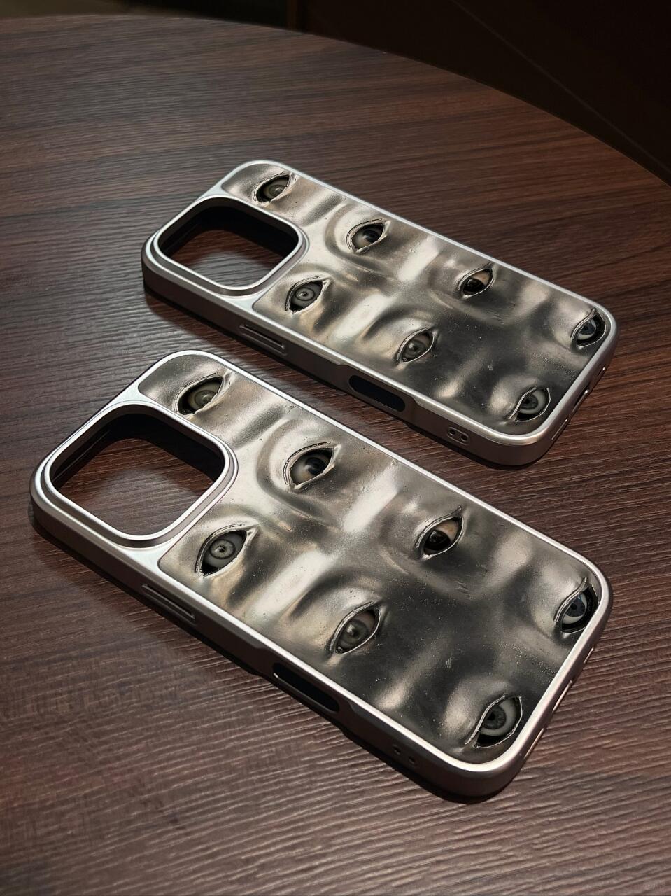 [25SS NEW ARRIVAL] GKIKZ EYES ELSEWHERE IPHONE CASE'S