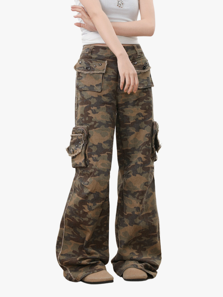 GKIKZ DROOPING CAMOUFLAGE MULTI-POCKET PANT