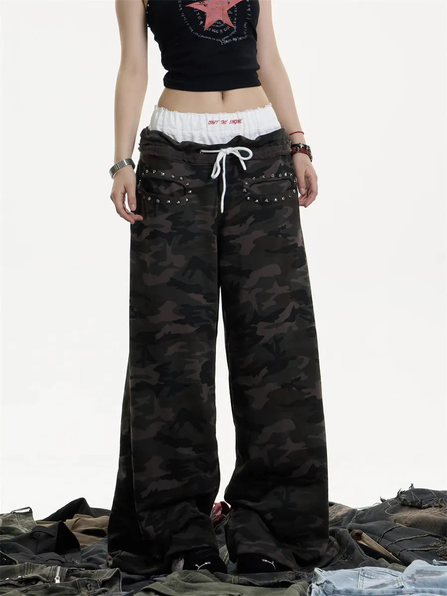 GKIKZ DOUBLE LAYERED CAMO SWEATPANT