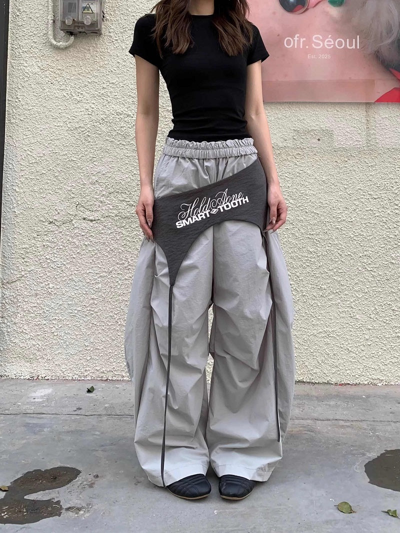 [25SS NEW ARRIVAL] GKIKZ CONTRAST PARACHUTE TOO LOOSE WIDE-LEG PANTS