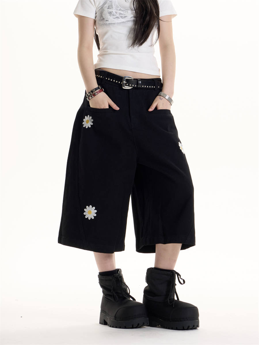 GKIKZ ENJOY DAISY EMBROIDERED WID-LEG JORTS