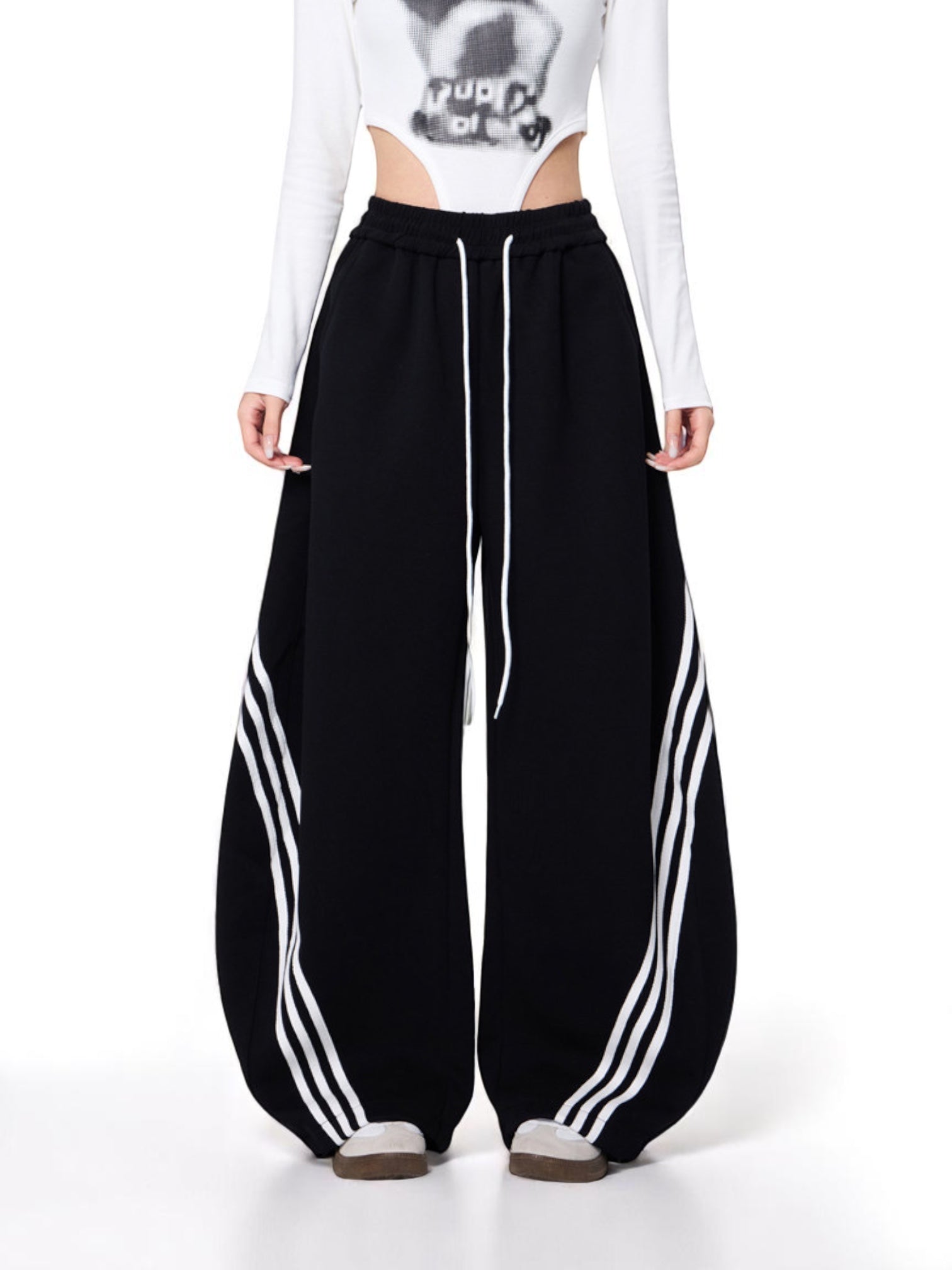 Classic Tri-Stripe Scimitar Drawstring Ultra-Wide Pants