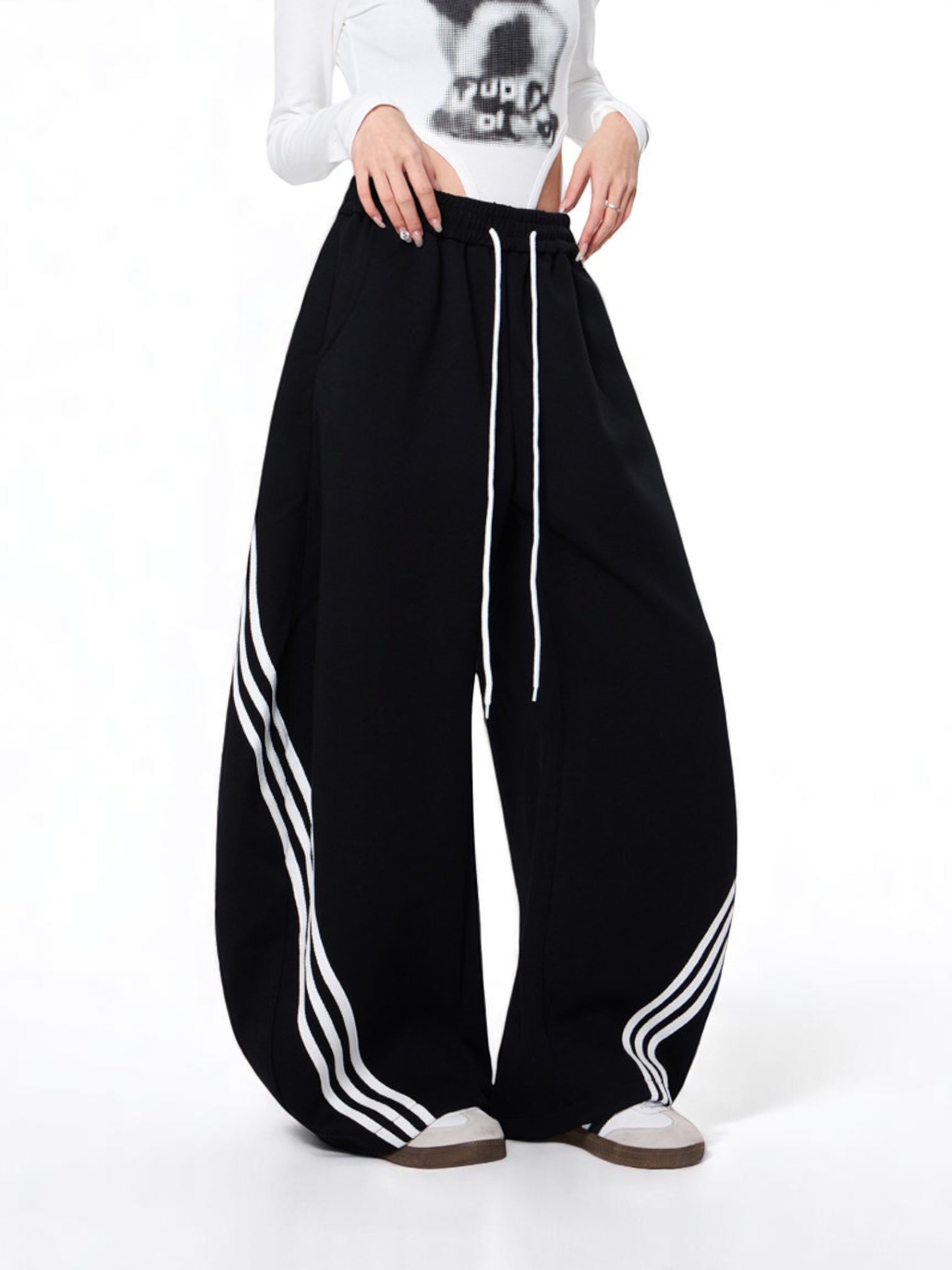 Classic Tri-Stripe Scimitar Drawstring Ultra-Wide Pants