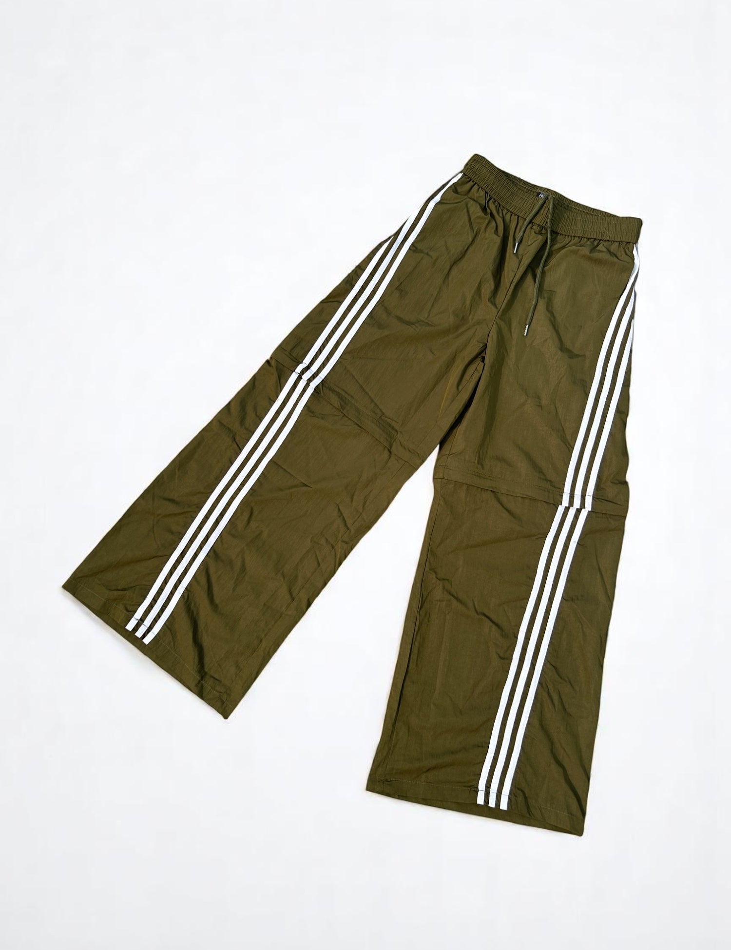 [25SS RESTOCKS] GKIKZ TRI-STRIPE CURVE DETACHABLE WIDE LEG PANTS