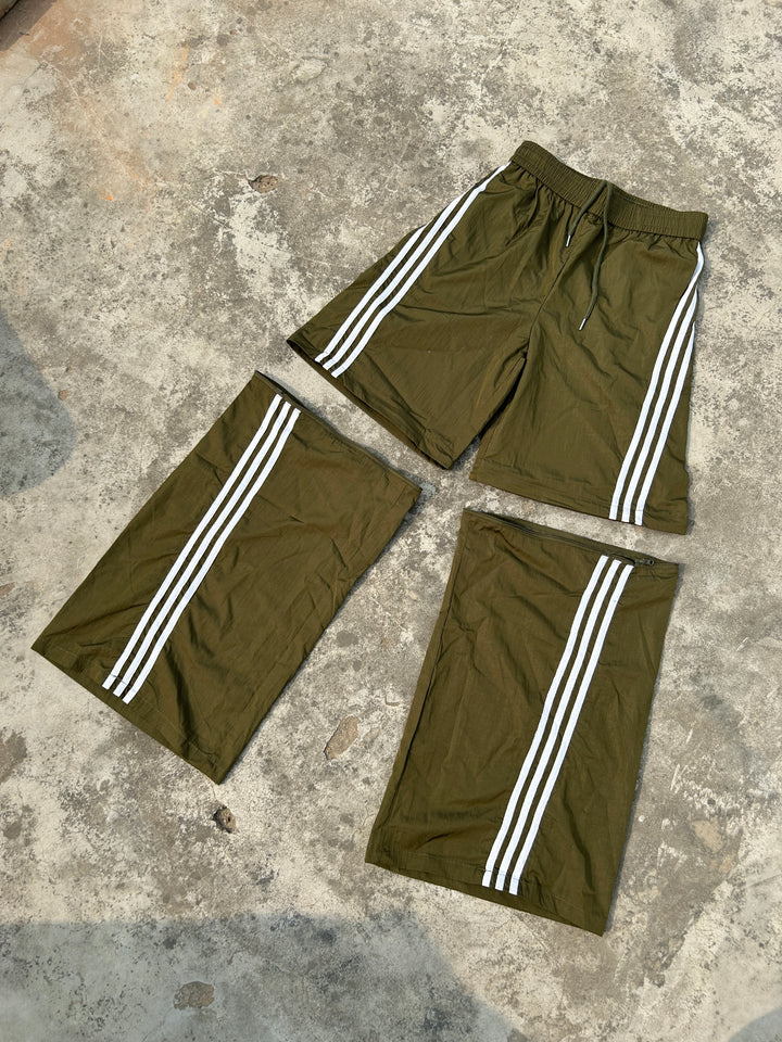 [25SS RESTOCKS] GKIKZ TRI-STRIPE CURVE DETACHABLE WIDE LEG PANTS