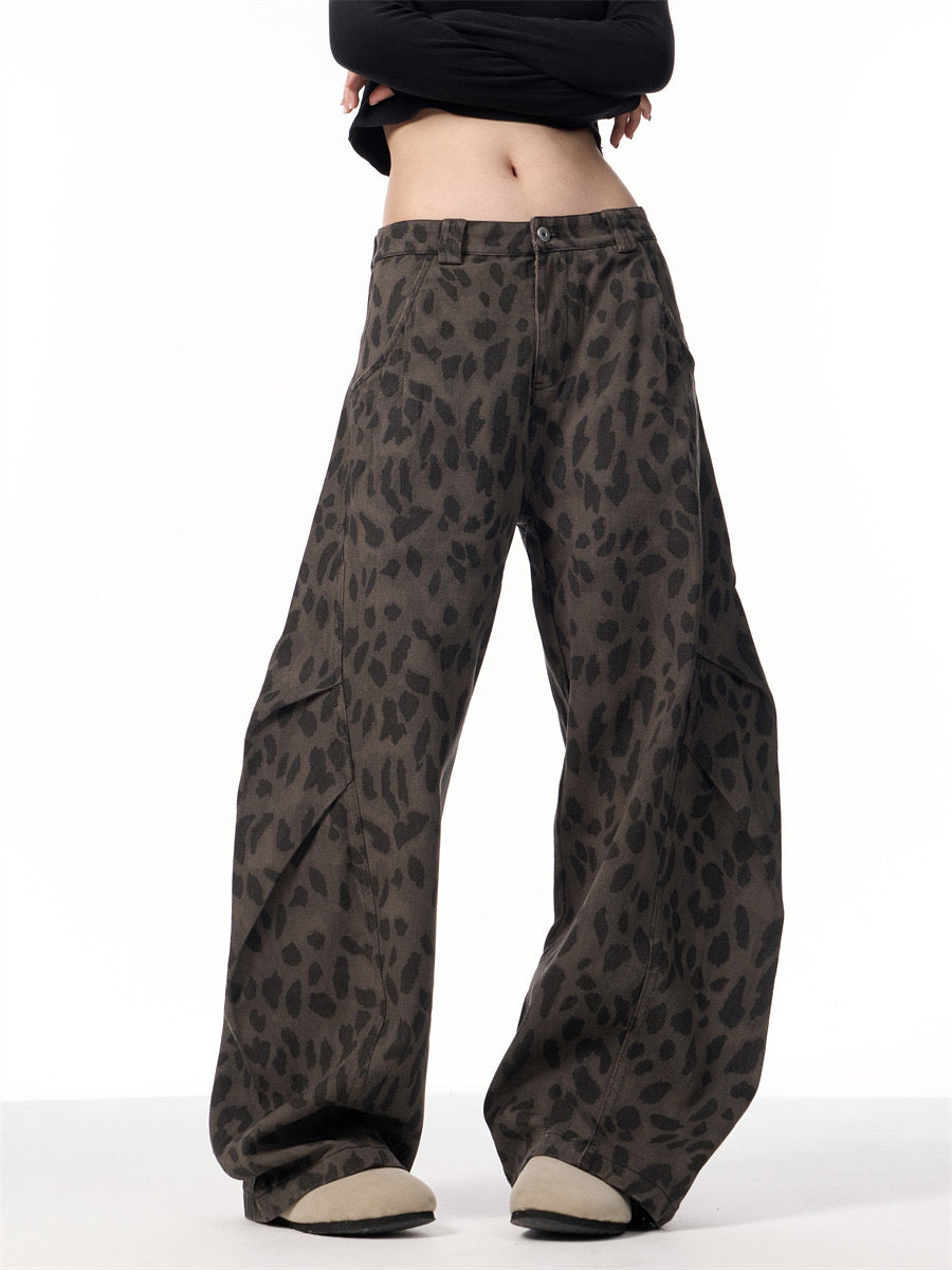 GKIKZ SHADOW LEOPARD SLACK WIDE-LEG JEANS