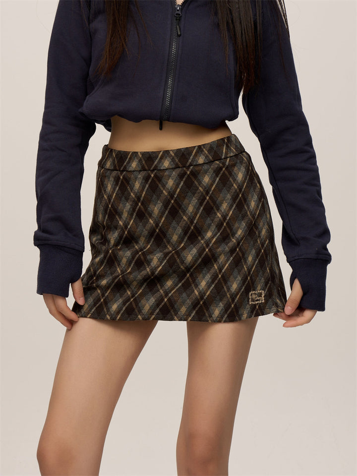 [CHRISTMAS SPECIAL] GKIKZ RETRO SLIM PLAID SKIRT