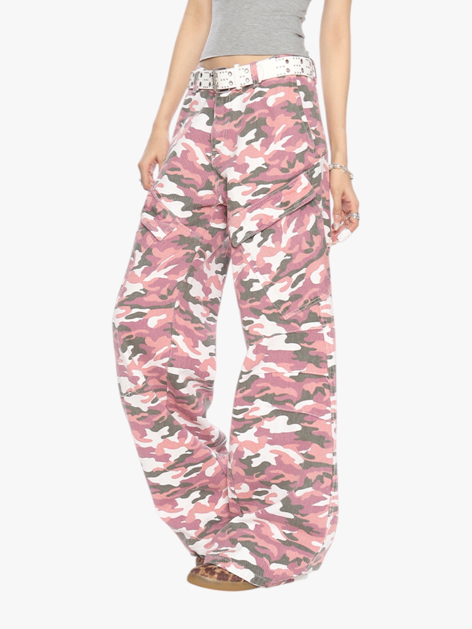 [25SS NEW ARRIVAL] GKIKZ PINK CAMOUFLAGE CARGO BOOTCUT PANTS