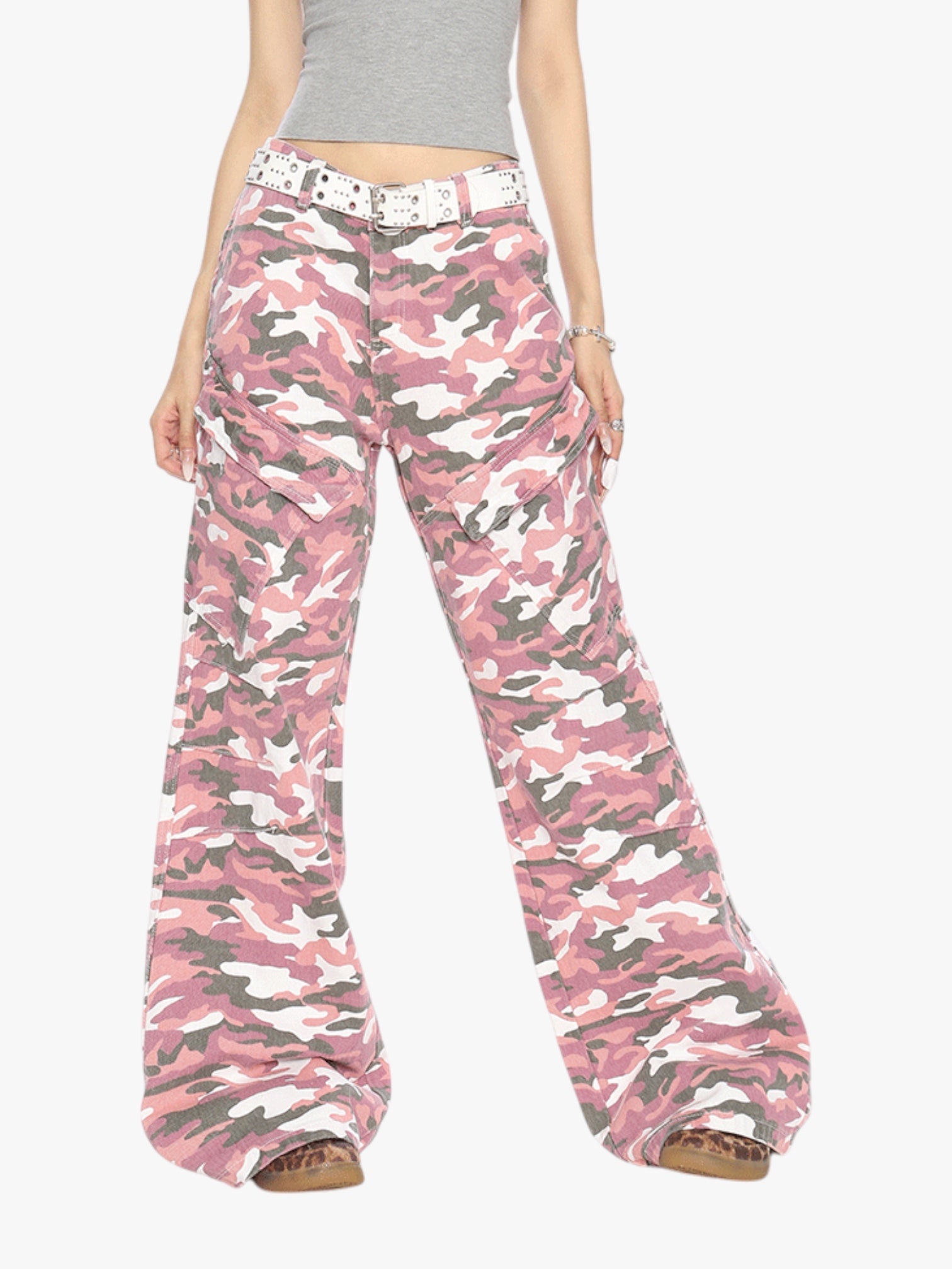 [25SS NEW ARRIVAL] GKIKZ PINK CAMOUFLAGE CARGO BOOTCUT PANTS