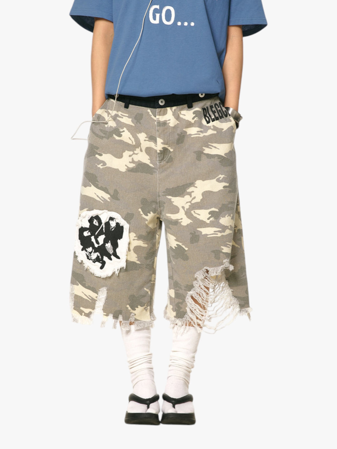 GKIKZ CAMOUFLAGE LIGHT DISTRESSED JORTS