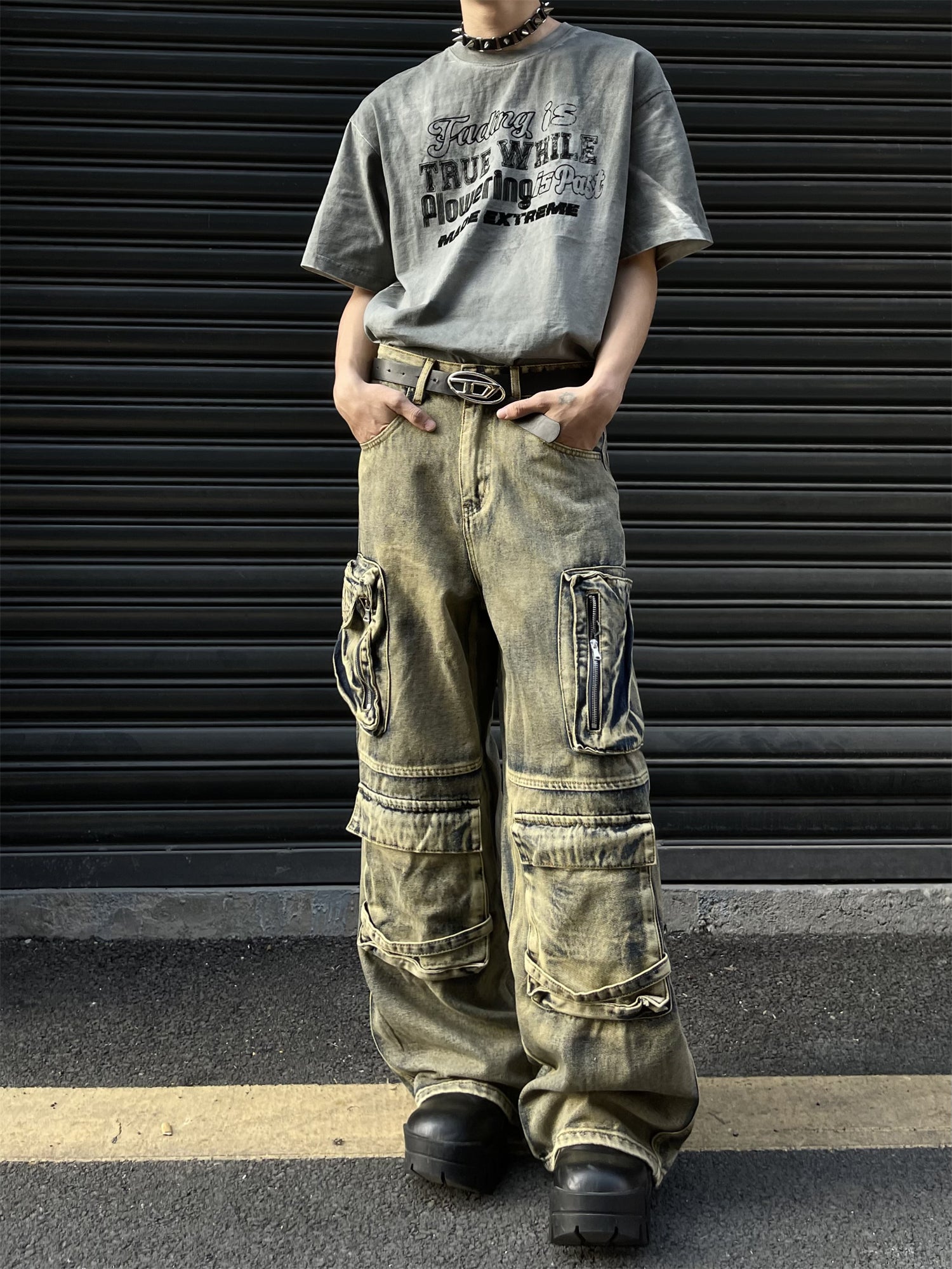 Saturated Dull Pockets Denim Baggy Jeans
