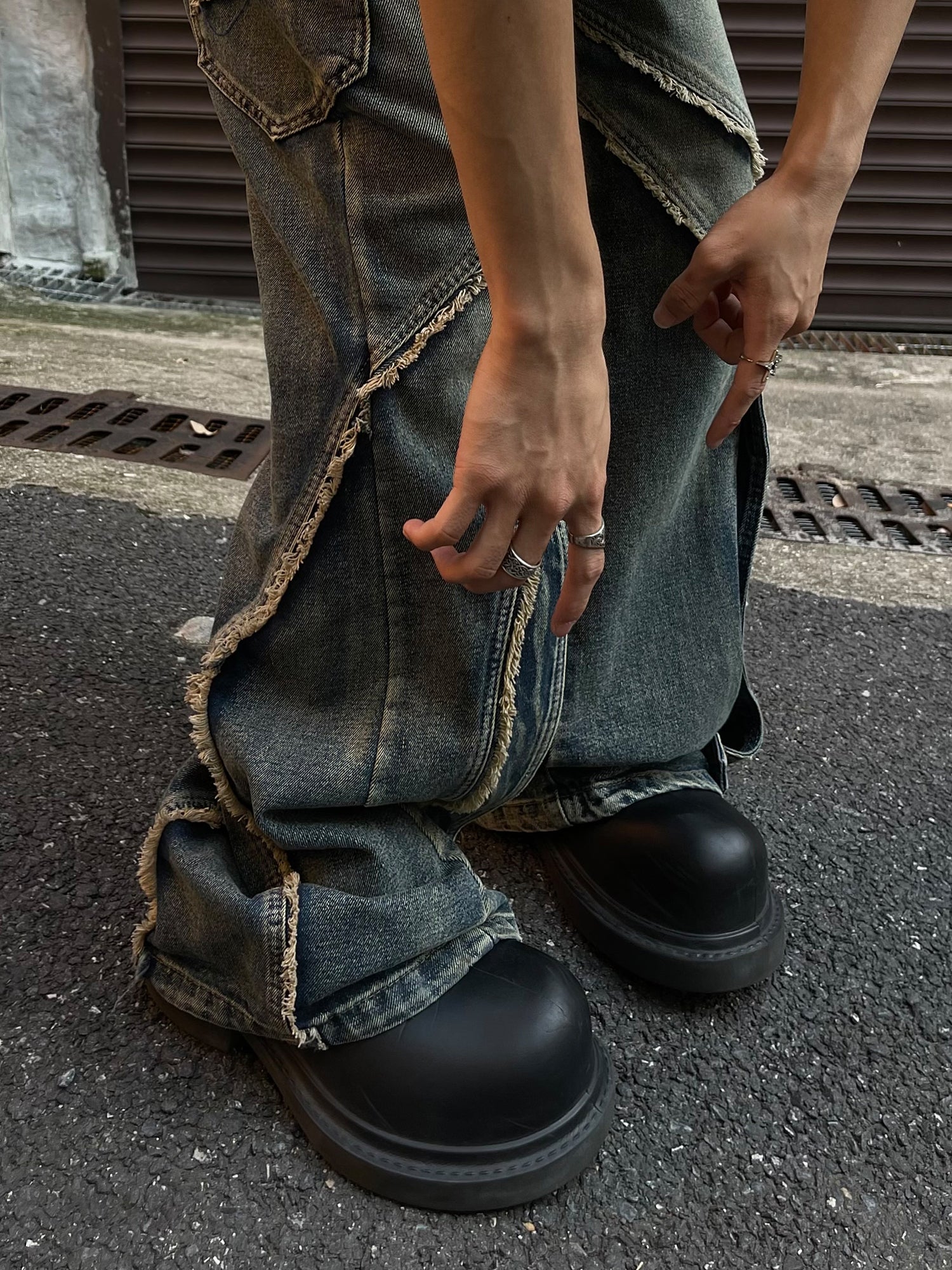Inner Destruction Baggy Jeans (Blue)