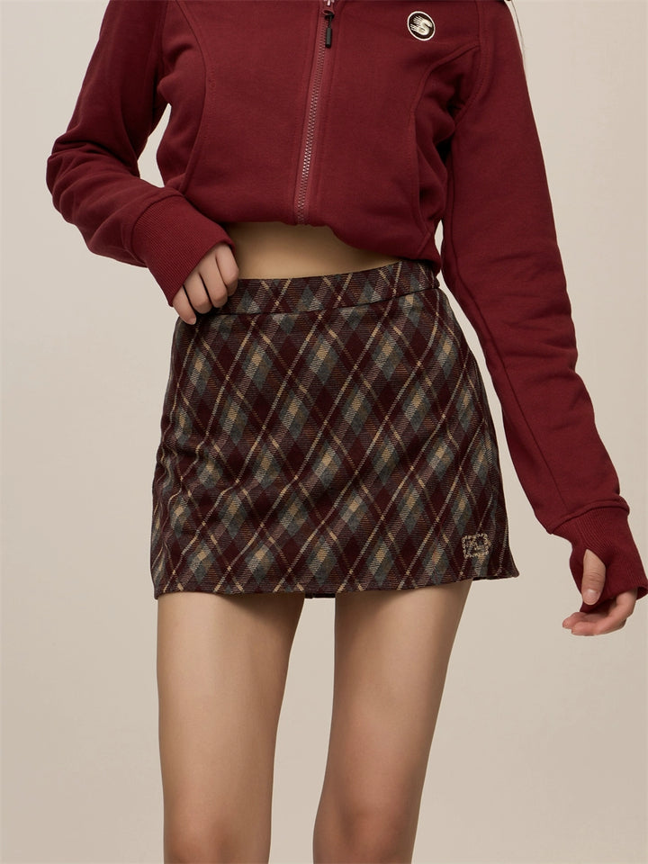 [CHRISTMAS SPECIAL] GKIKZ RETRO SLIM PLAID SKIRT