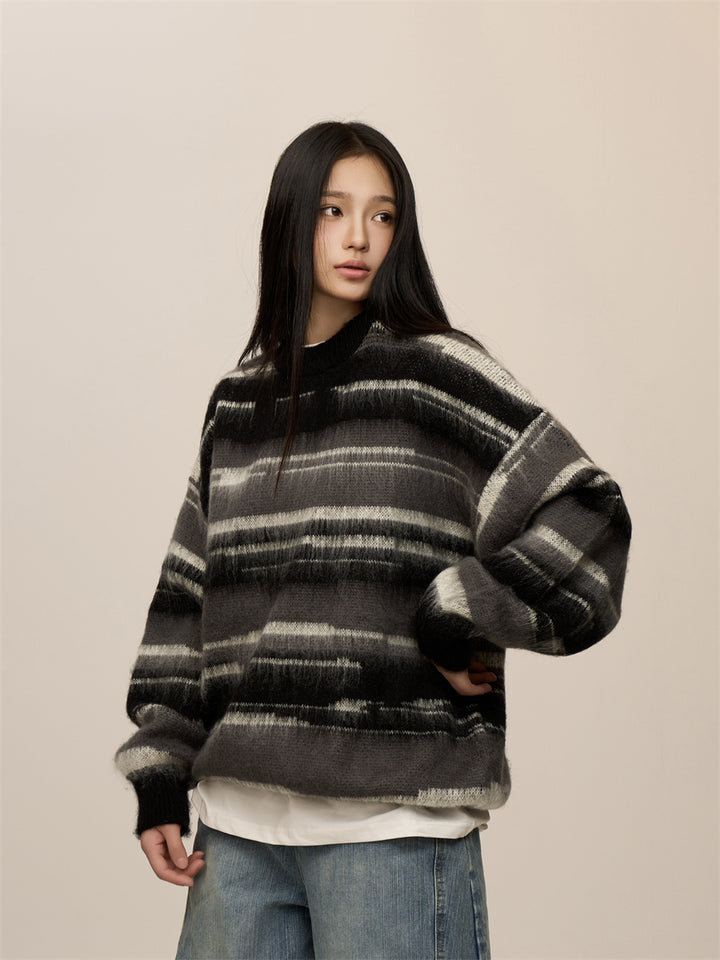 [CHRISTMAS SPECIAL] GKIKZ LUXURIOUS STRIPED VELVETY THICK OVERSIZED SWEATER