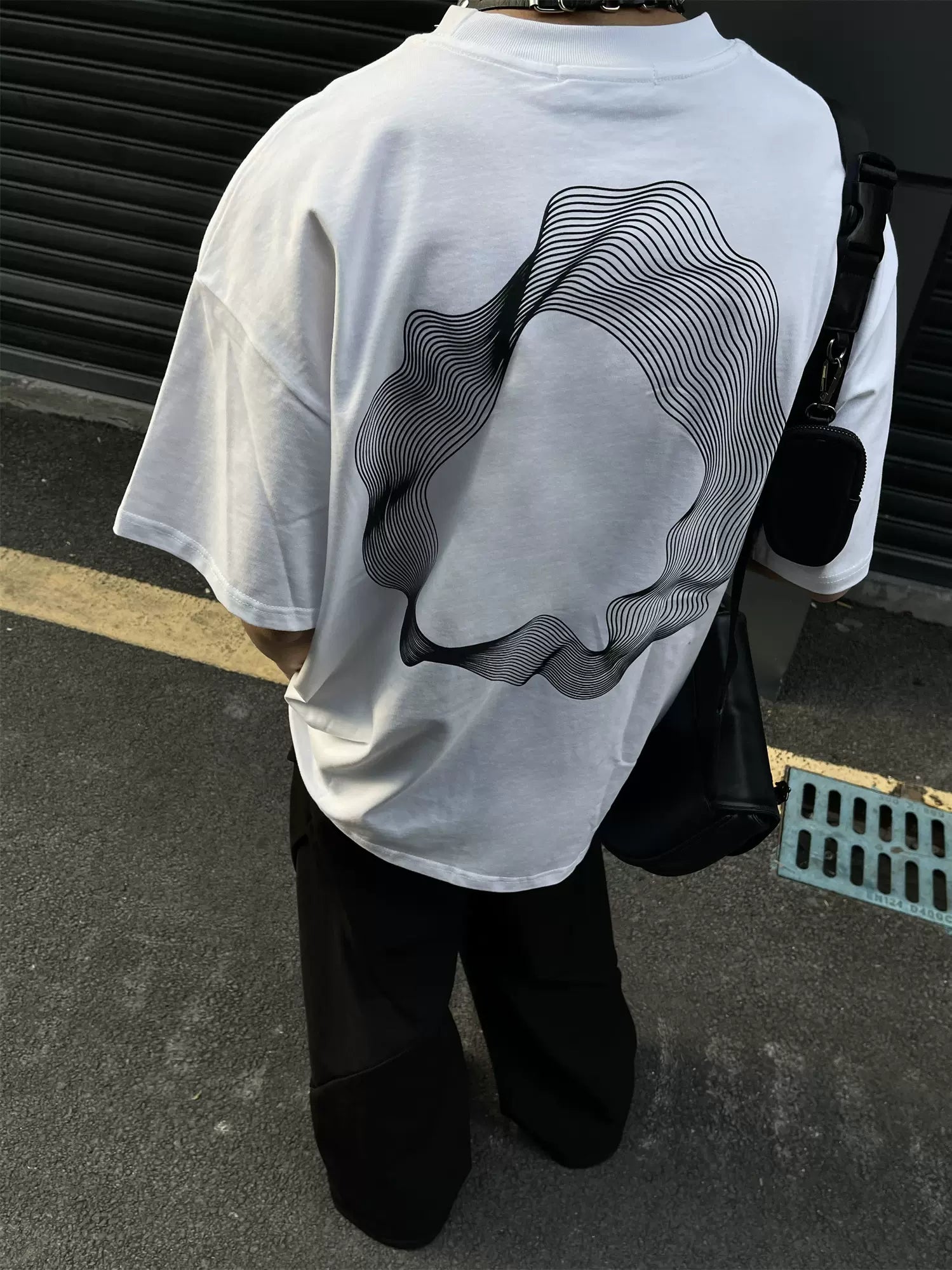 Cosolic Circle Oversized Tees