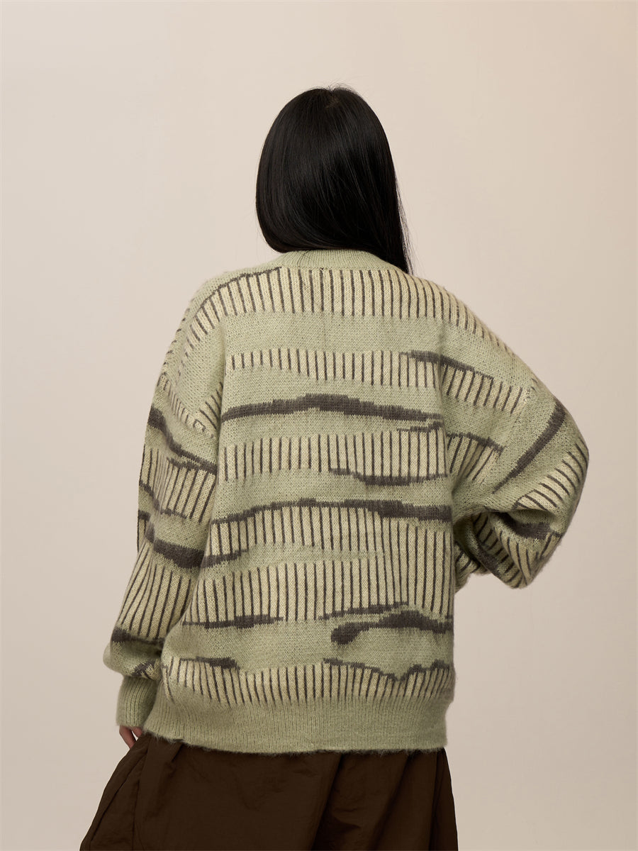 [CHRISTMAS SPECIAL] GKIKZ LUXURIOUS ABSTRACT STRIPED KNITTED THICK OVERSIZED SWEATER