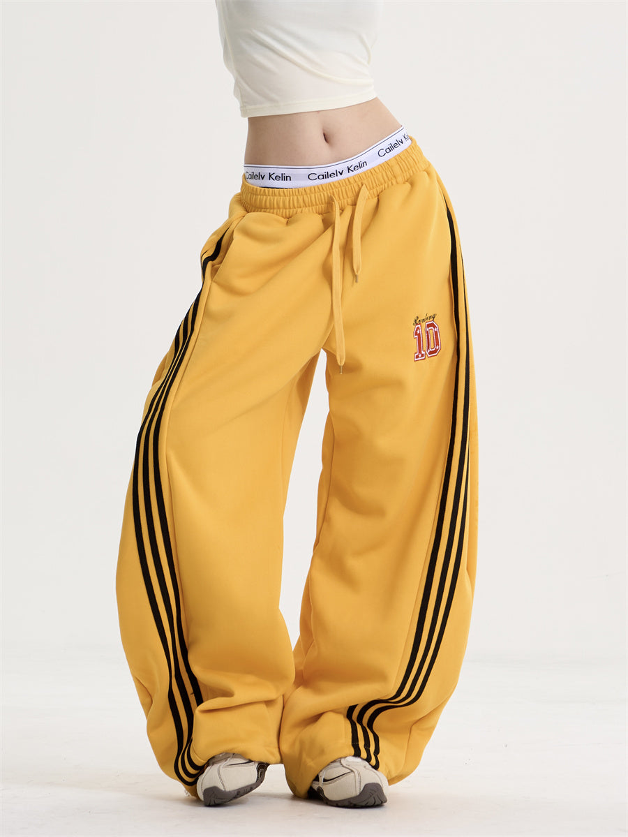 [25SS NEW ARRIVAL] GKIKZ OLDSCHOOL ARENA SWEATPANTS