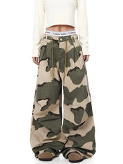 [25AW NEW ARRIVAL] GKIKZ URBAN DRAWSTRING PLEATED CAMO WAVE WIDE-LEG PANTS