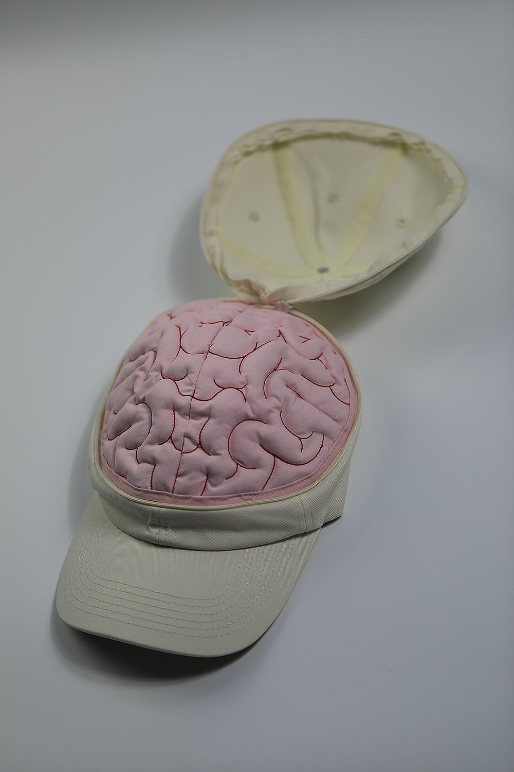 [25SS NEW ARRIVAL] GKIKZ "SEE I GOT BRAIN" BREATHABLE PURE COTTON CAP