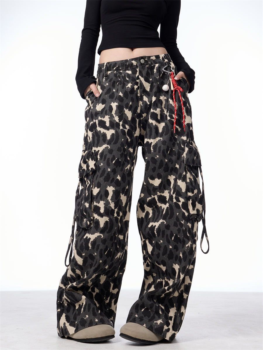 GKIKZ LEOPARD INTRUSION BAGGY CARGO PANTS