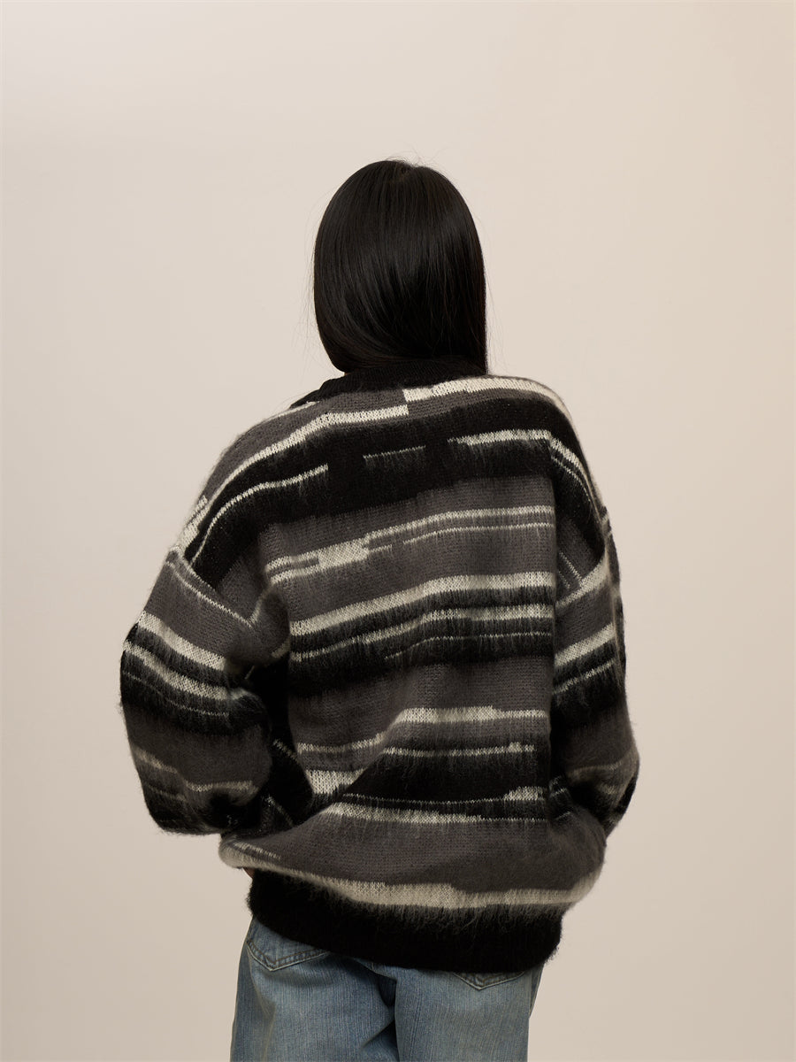 [CHRISTMAS SPECIAL] GKIKZ LUXURIOUS STRIPED VELVETY THICK OVERSIZED SWEATER