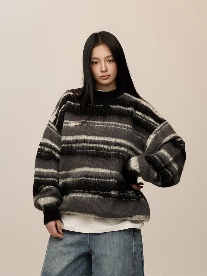 [CHRISTMAS SPECIAL] GKIKZ LUXURIOUS STRIPED VELVETY THICK OVERSIZED SWEATER