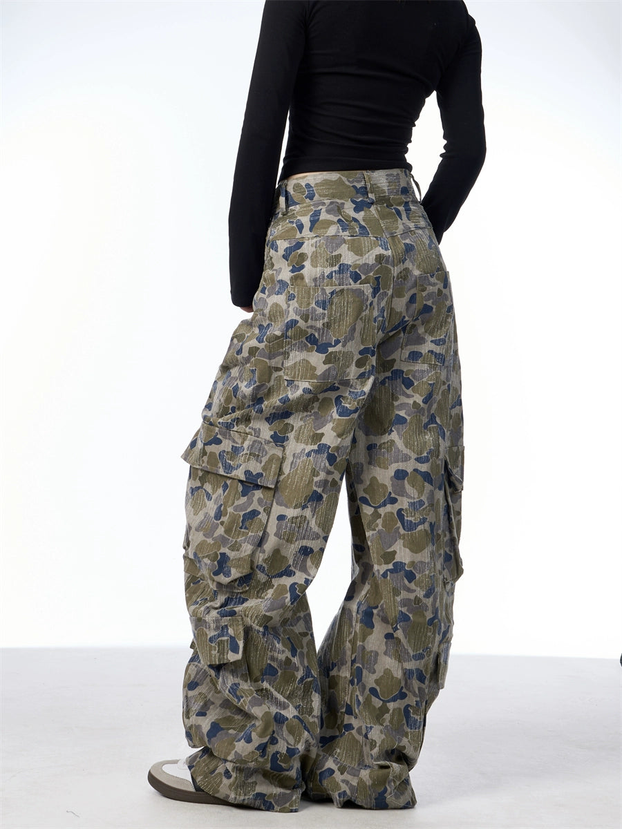 GKIKZ CAMOUFLAGE LARGE POCKET CARGO WIDE-LEG PANTS