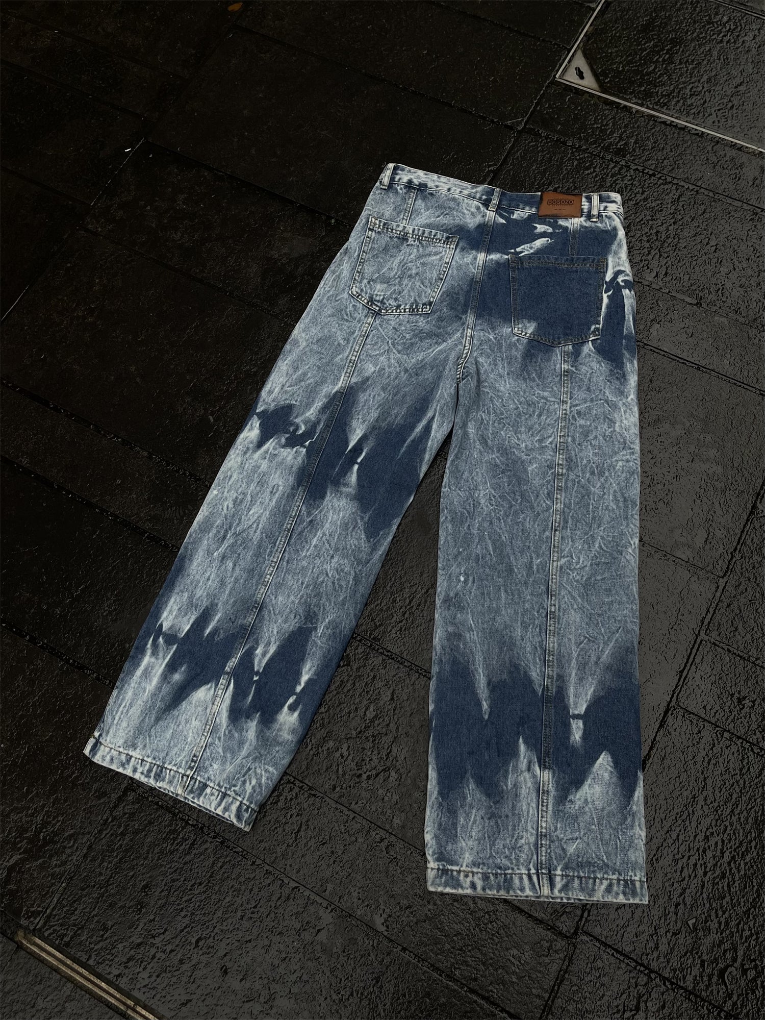 Multi-Pocket Tie-Dye Denim Baggy Jeans