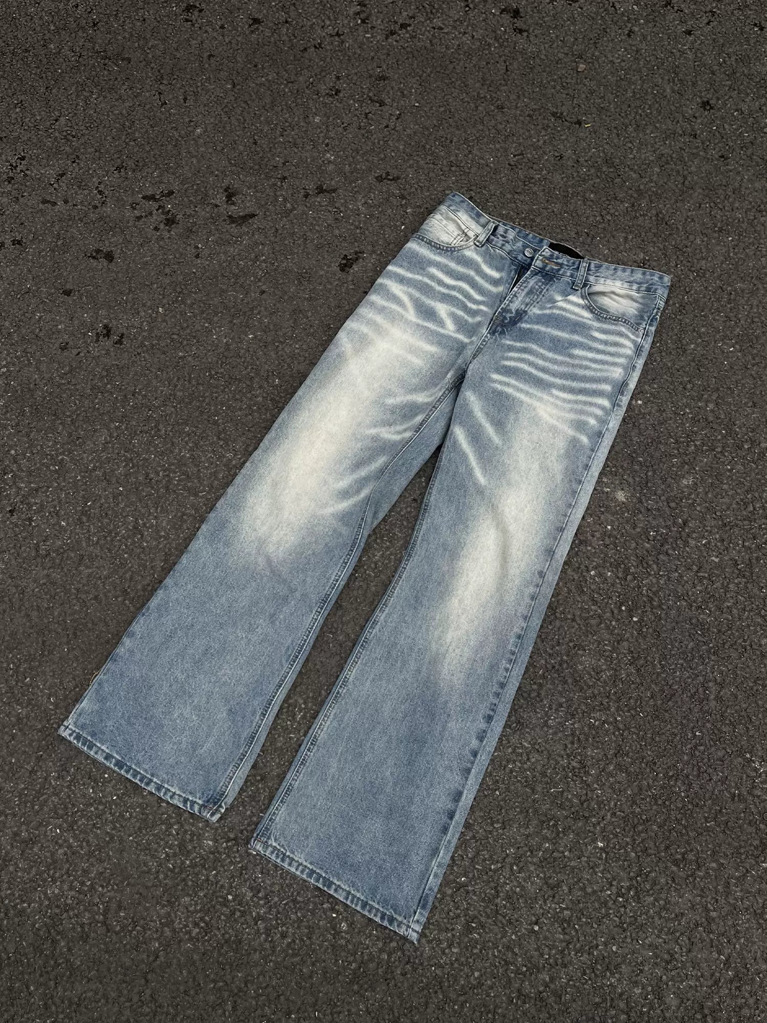 GKIKZ FAKE RIPPLE WASHED BAGGY JEANS