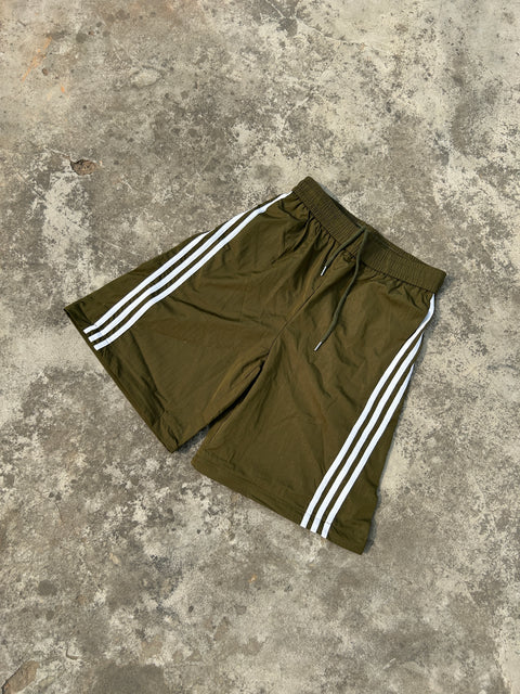 Tri-Stripe Curve Detachable Wide Leg Pants