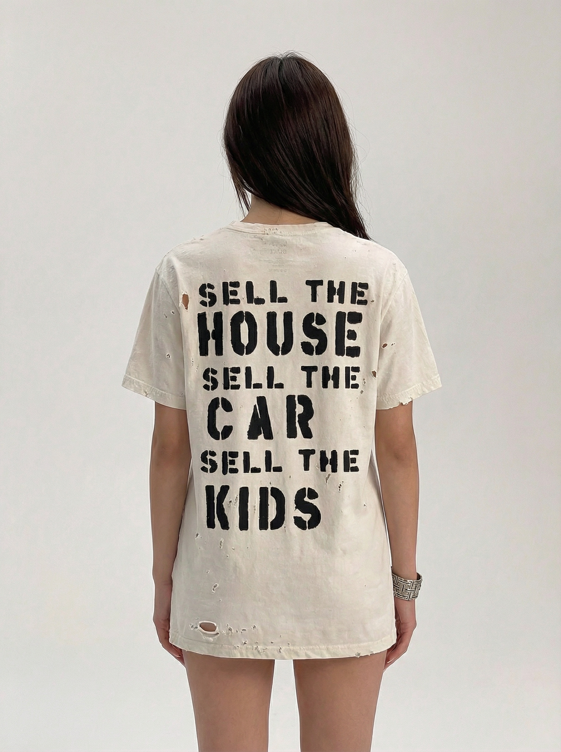 GKIKZ DISTRESSED LIP'S TEES