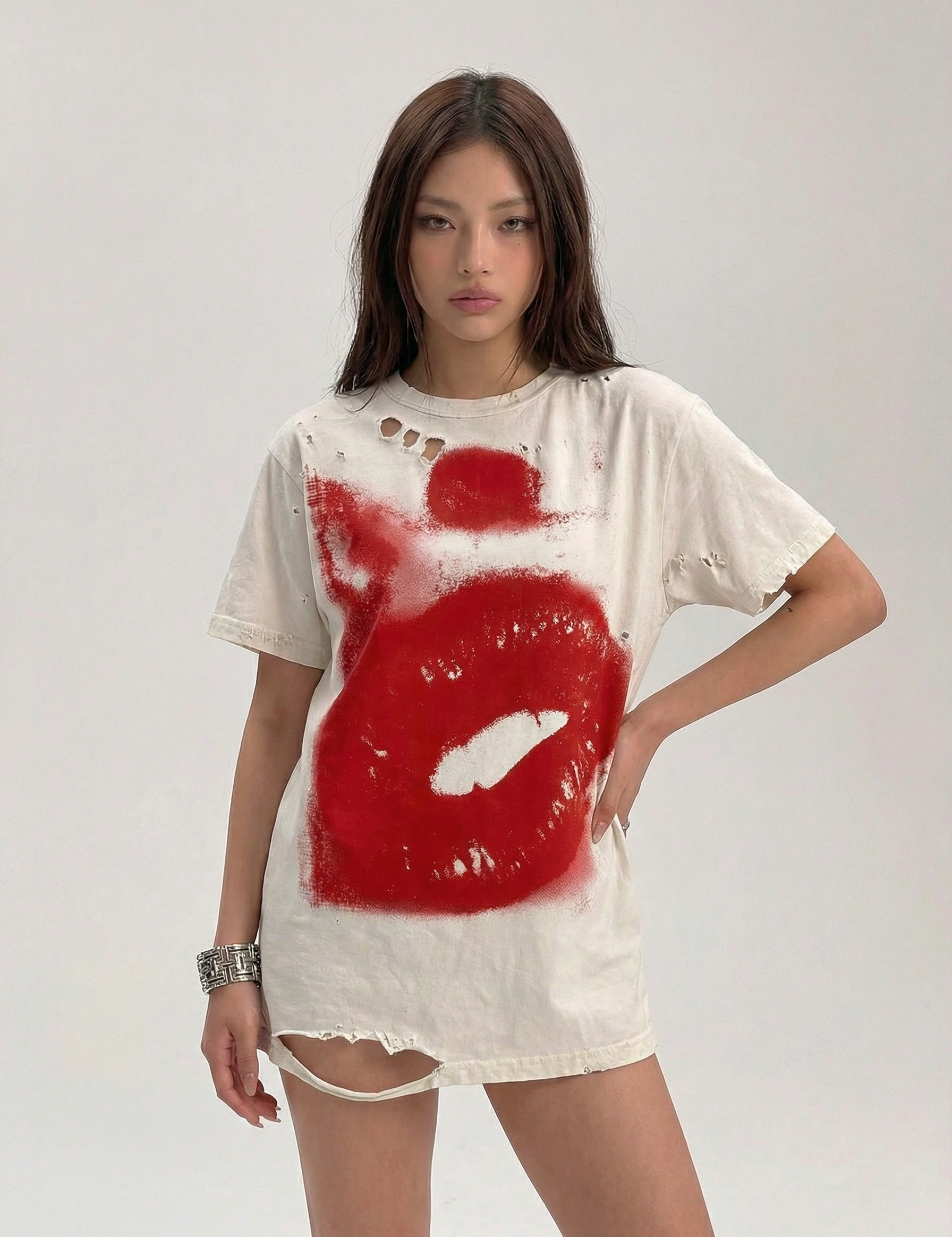 Sell It All distressed graphic cotton tee — women's streetwear