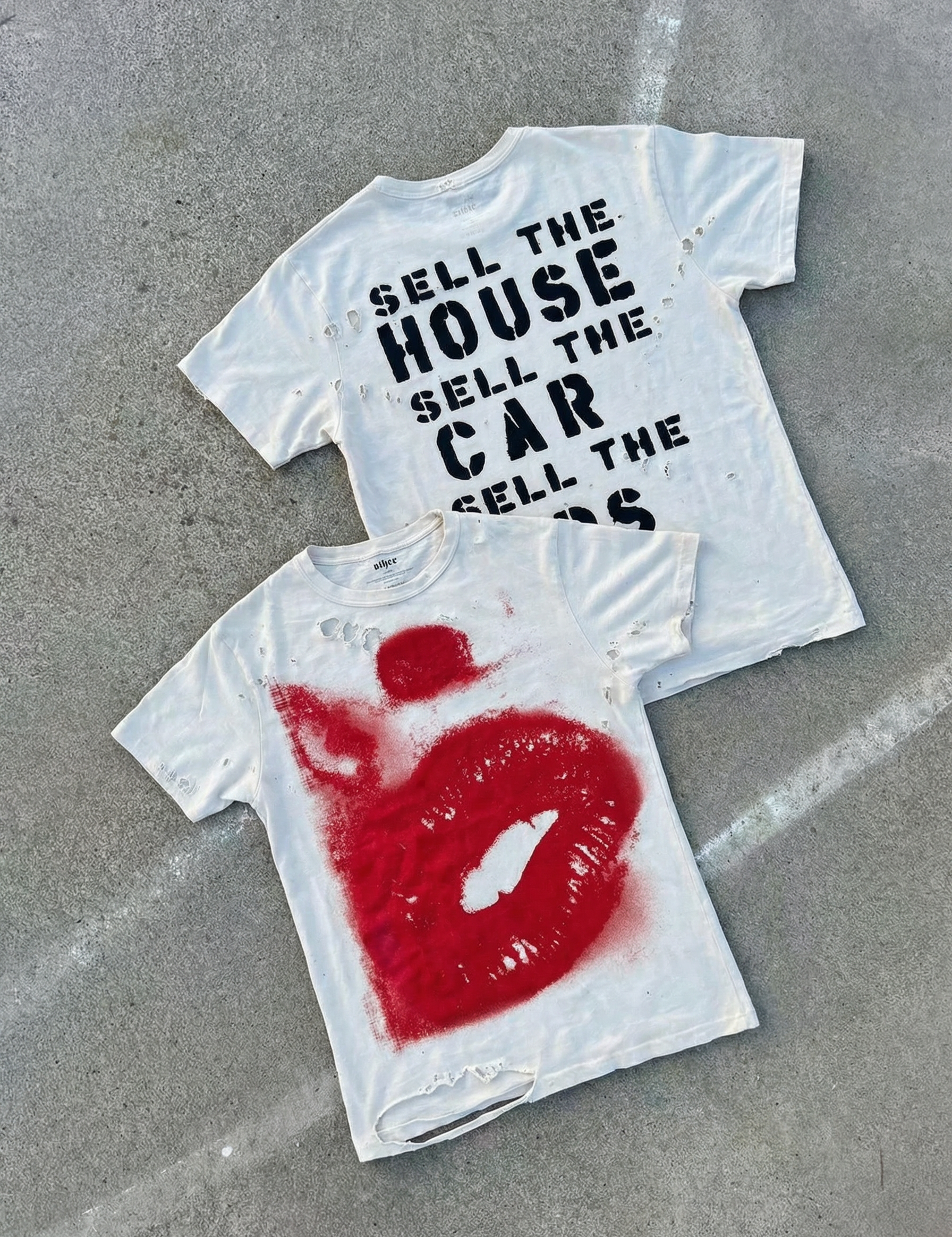 Sell It All distressed graphic cotton tee — women's streetwear