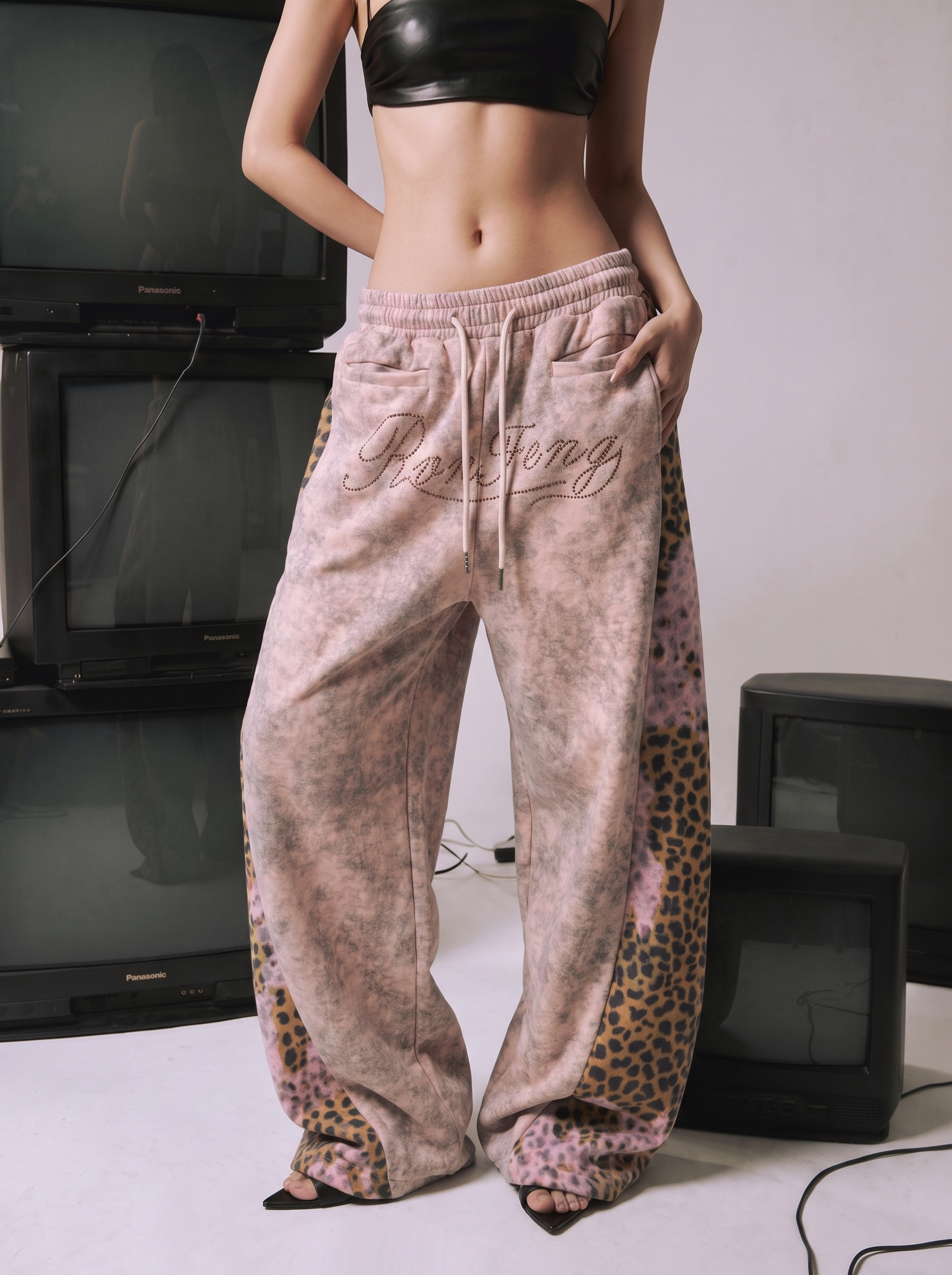 Leopard Patchwork Rivet Sweatpant