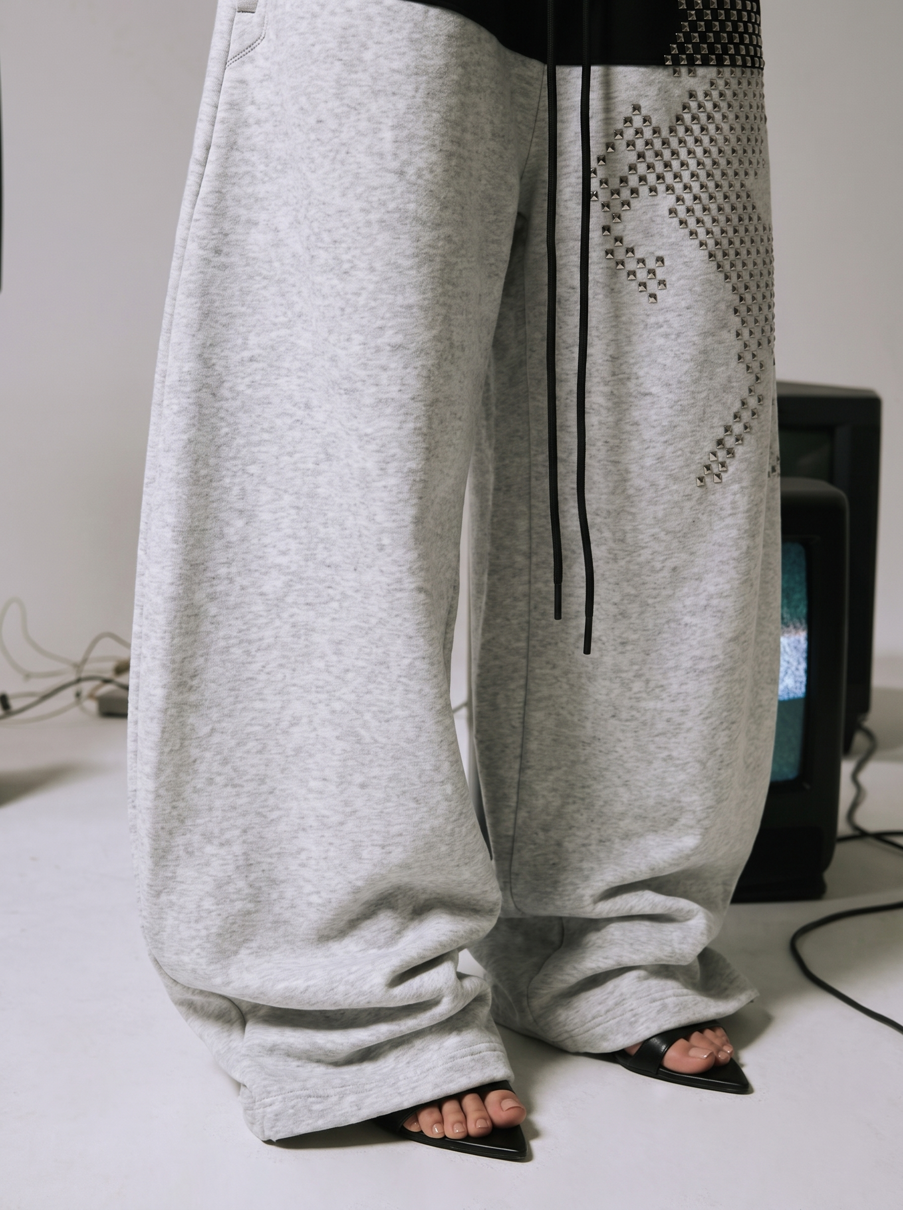 Rivet Horse Crescent-Cut Sweatpant