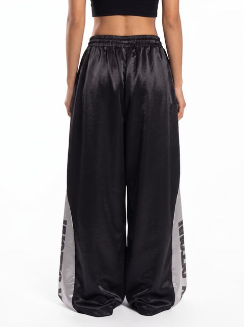 "90S Vengeance" Wide-Leg Pant