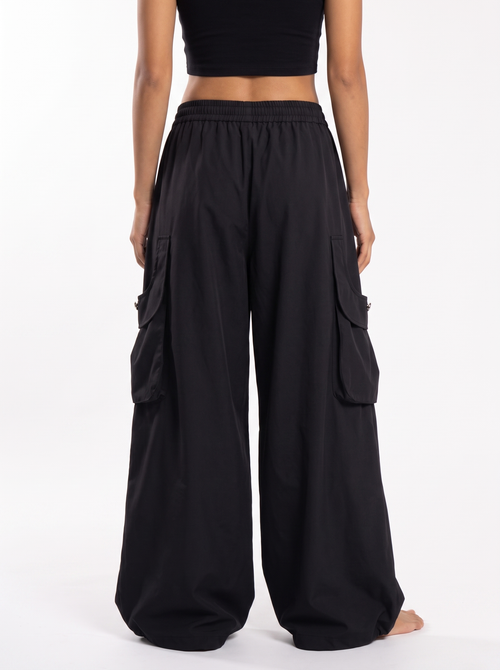 Ornate Round Filigree Wide-leg Pants