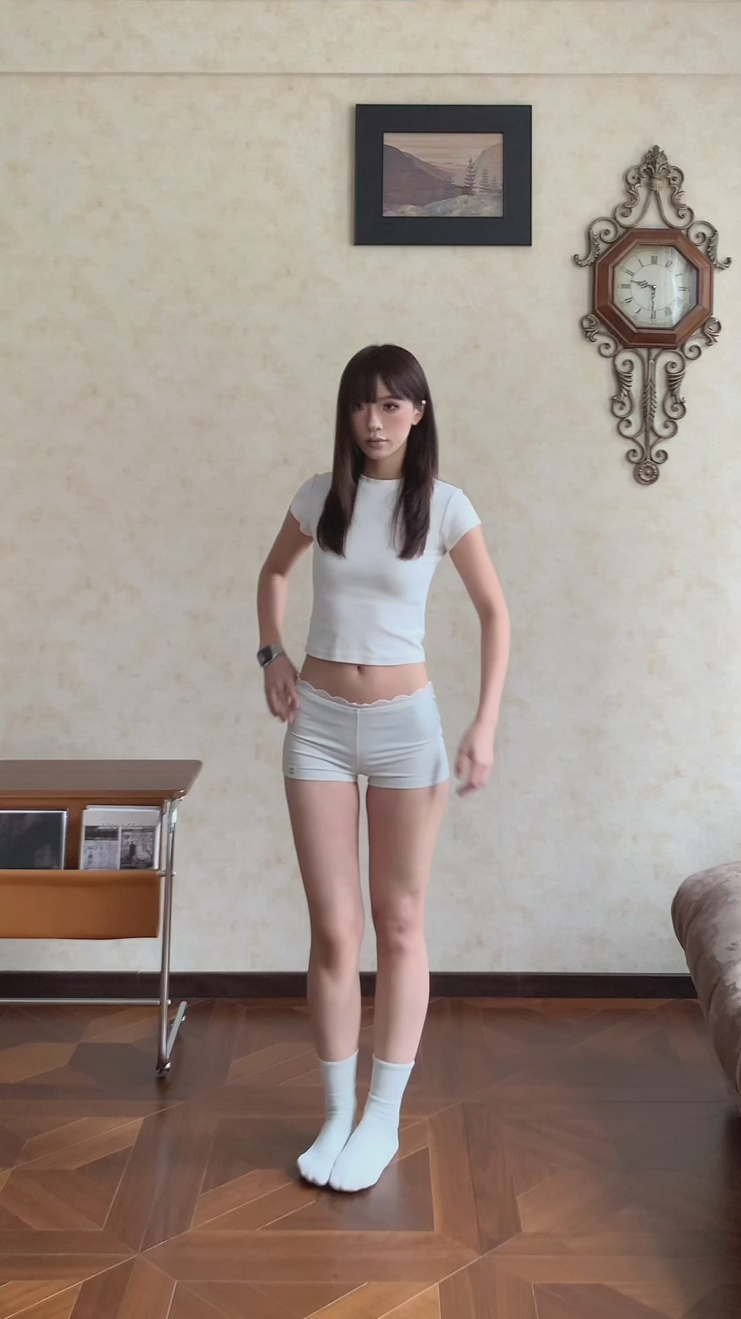 GKIKZ GRAFFITI BACK FAUX FUR PUFFER JACKET