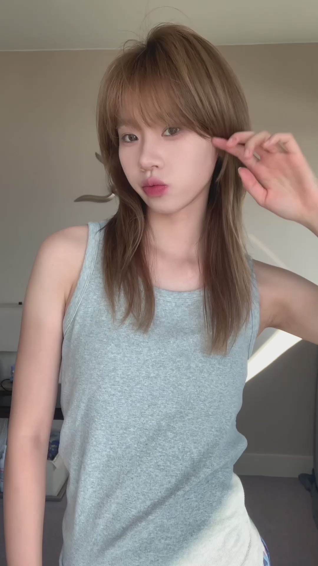 [CHRISTMAS SPECIAL RESTOCK] GKIKZ FROST WHISPERER FURRY CARDIGAN ZIPPER JACKET